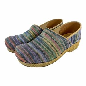 Dansko Tapestry Clogs Woven Tapestry Slip On Shoes Womens Size 41 US 10.5-11